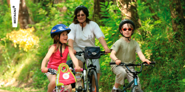 Guide vélo 2020 pour l'Office de Tourisme du Pays de Saint-Méen Montauban